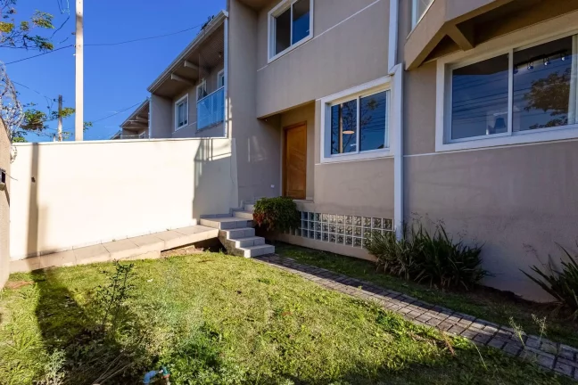 Imagem SOBRADO COM QUINTAL 3 QUARTOS E 3 VAGAS