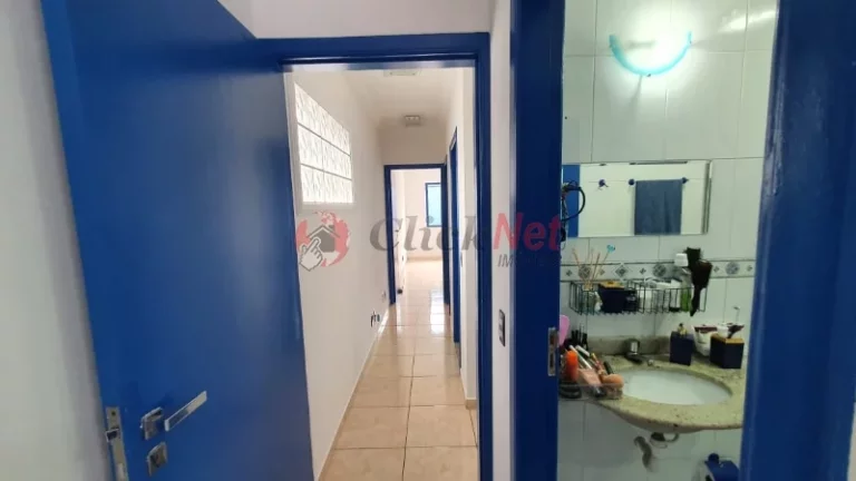 Imagem Lindo sobrado todo reformado em condomínio fechado em excelente local, Centro, São Bernardo do Campo com 3 dormitórios, sendo 1 suíte, 2 vagas, 110 m².