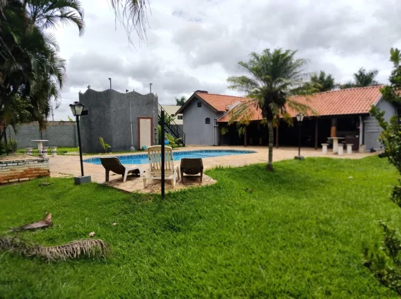 Imagem Chácara Condomínio para Venda em Limeira, Jardim Residencial Alto do Flamboyant, 3 dormitórios, 2 banheiros, 5 vagas