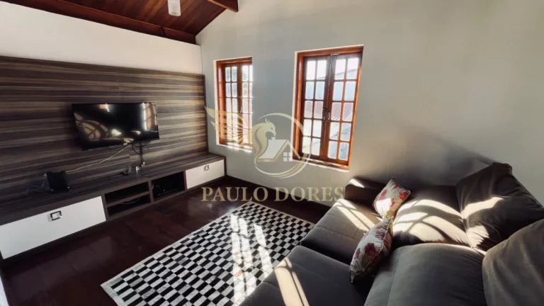 Imagem CASA DE 298 m² À VENDA NO CENTRO DE UBATUBA-SP