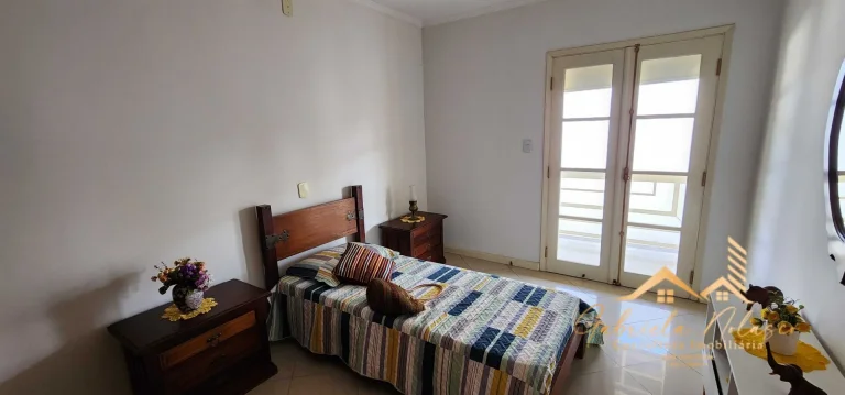 Imagem Casa Sobrado com 5 dormitórios no Jardim Brasília