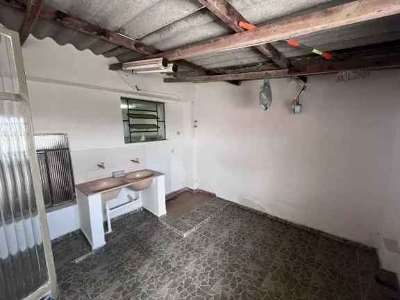 Imagem Casa à venda em Barbacena no Santa Efigênia com 3 kitnet com entrada independente