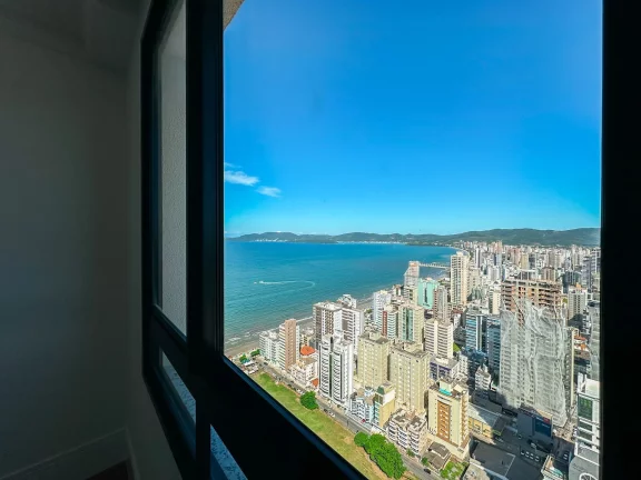 Imagem Cobertura com 5 dormitórios à venda sendo 4 suítes, 460.56 m² por - R$ 12.500.000,00 - Castelo Branco - Itapema/SC
