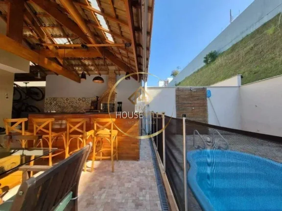 Casa Sobrado, 3 Dormitórios (1 suíte), 2 Vagas, Urbanova Premium, Sjc.