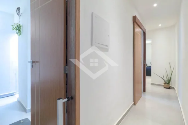 Imagem Apartamento Jardim de 2 Quartos Mobiliado e Reformado