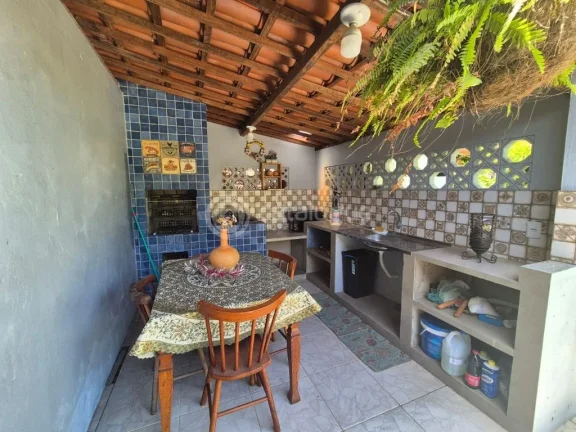 Imagem Casa com 4 Dormitórios e 2 Suítes na Praia de Muriú