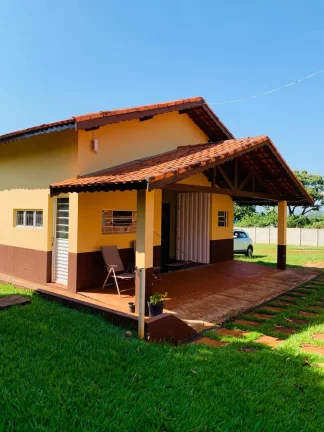 Imagem Chácara com 3 dormitórios à venda, 337m² por R$ 1.280.000 no Condomínio Vitassay