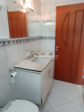 Imagem Encantadora casa localizada no Condomínio Residencial Fiorentino, em Valinhos. O imóvel conta com ...