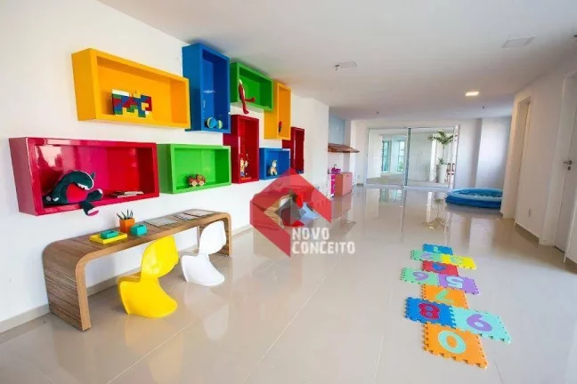 Imagem Apartamento à venda, 76 m² por R$ 590.000,00 - Guararapes - Fortaleza/CE