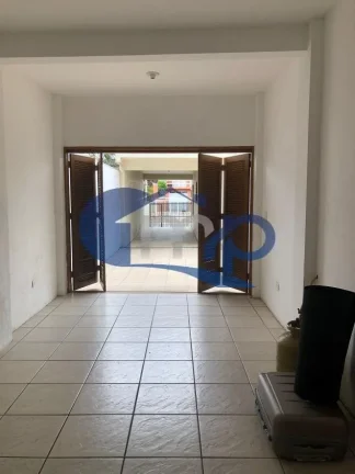 Imagem Casa a venda no bairro Predial em Torres