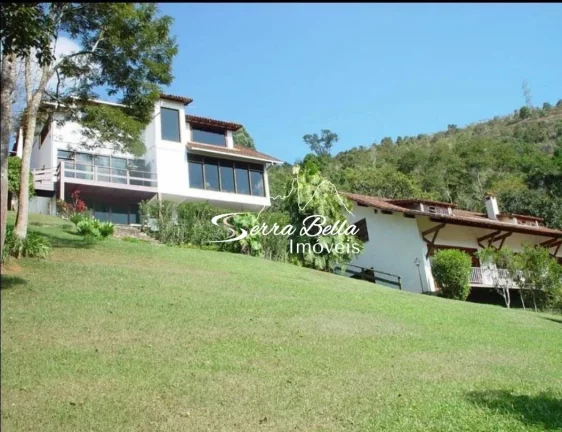 Imagem Casa com 6 dormitórios à venda, 374 m² por R$ 1.586.000,00 - Golfe - Teresópolis/RJ