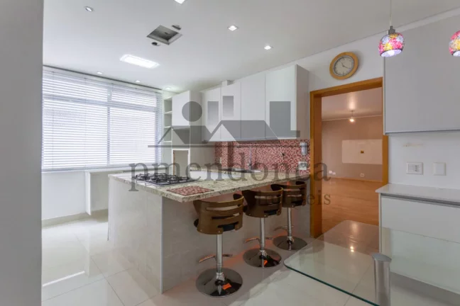 Imagem Apartamento Rua Alagoas com 144m², 3 quartos (1 suíte) e 1 vaga.