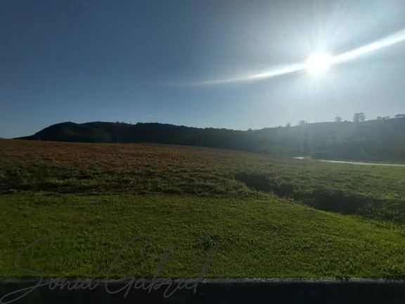 Terreno exclusivo à venda em condomínio de luxo em Itupeva-SP - 870,63 m² de área no Condomínio Reserva Santa Monica