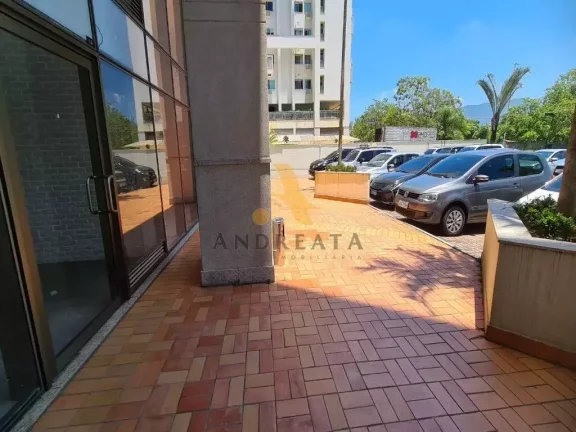 Loja para aluguel no condomínio SunPlaza Barra da Tijuca