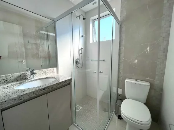 Imagem Apartamento com 3 dormitórios sendo 1 suíte e 3 vagas de garagem em Balneário Camboriú/SC