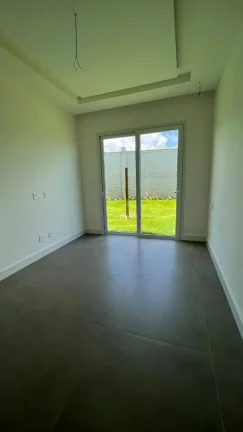 Imagem Casa no Condominio Dhama com 4 suítes sendo 1 suíte master e área construída de 635 metros quadrados