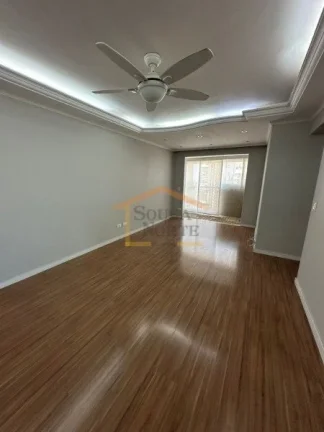 Imagem Apartamento 93m², 3 dormitórios, sendo 1 suíte, rico em armários embutidos, sala ampla, sacada g...
