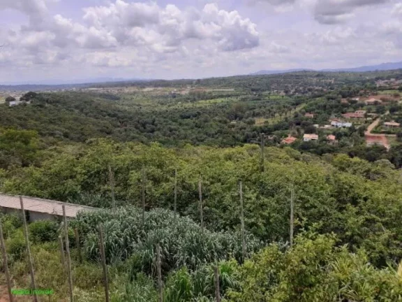 Imagem Sítio localizado na entrada do condomínio Village Juatuba, com casa , pomar, galpão.
Vista maravi...