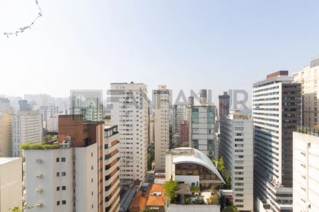 Imagem Venha se encantar com este imóvel amplo no coração de São Paulo! Com 2 quartos, sendo 2 suítes, e 2 banheiros este apartamento é perfeito para quem