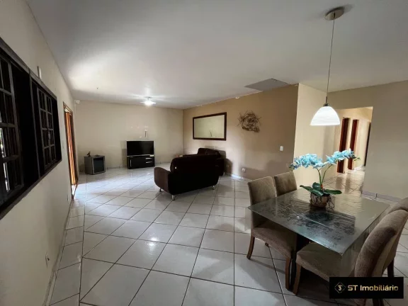 Imagem Chácara com Fácil Acesso à venda em Atibaia/SP - 1000m² por R$699.000!