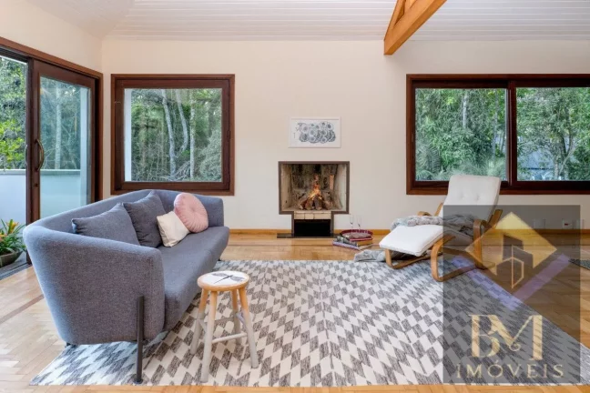Imagem COMO NÃO SE APAIXONAR POR ESTA BELÍSSIMA CASA??