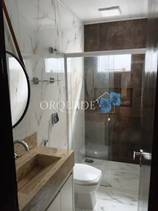 Imagem Casa à venda em Rio Verde-GO, Conjunto Morada do Sol: 3 quartos, 1 suíte, 1 sala, 3 vagas, 154,17m² de área. Confira!