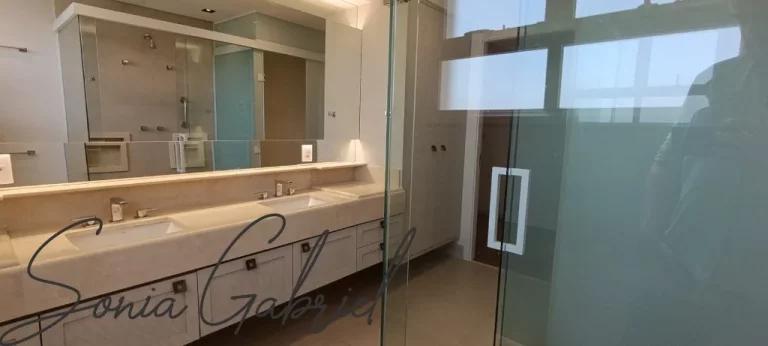 Imagem Apartamento de Luxo no Condomínio Signature Valinhos: 3 quartos, 3 suítes, 247m² - Locação em Valinhos-SP!