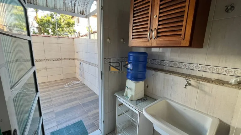 Imagem Apartamento Itaguá com 2 dormitórios sendo 1 suíte,1 banheiro social, 1 vaga de garagem,varanda gourmet com churrasqueira