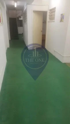 Imagem Casa para locação na Vila Mariana, São Paulo-SP: 9 quartos, 3 banheiros, 5 vagas de garagem e 414m² de área.