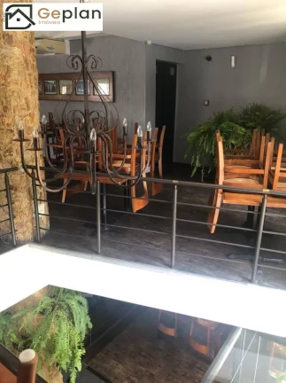 Imagem EXCELENTE PRÉDIO COMERCIAL 6 BANH, SEM VAGA, COM 700m2.