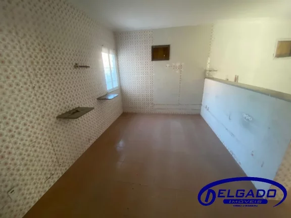 Imagem DELGADO aluga CASA PARA FINS COMERCIAIS no CENTRO de Itaboraí-RJ., 5 quartos, 2 salas, 4 banheiros, 4 vagas de garagem, 280m².