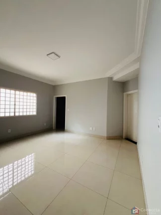 Imagem Casa Alto Padrão no bairro Valparaiso.