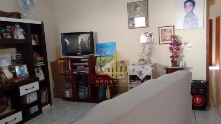 Imagem Casa com 3 suítes no Parque dos Lagos, Ribeirão Preto.