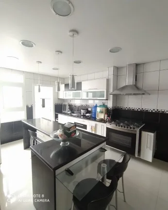 Imagem Imperdível oportunidade: Apartamento de luxo com 4 quartos e 3 suítes na Pitangueiras, Guarujá-SP!