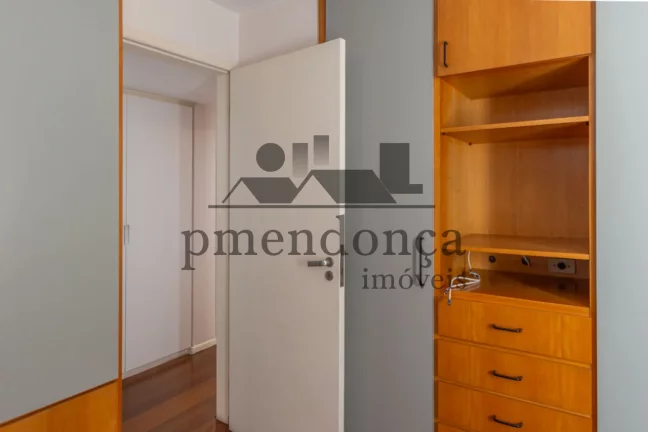 Imagem Apartamento Pinheiros reformado com 103m² reformado, 3 dormitórios (1 suíte) e 2 vagas.