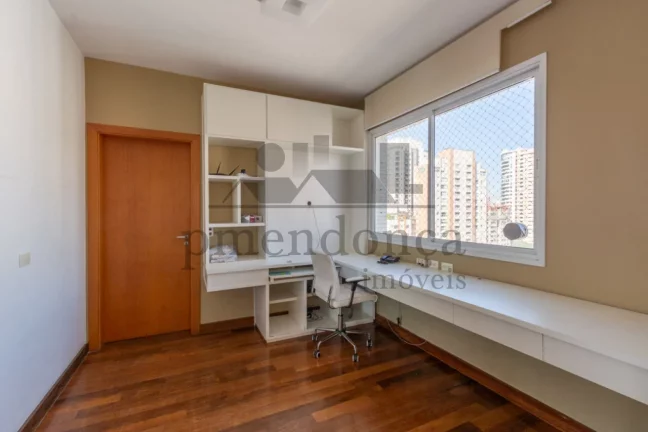 Imagem Apartamento em Perdizes com 225m2, 4 suítes, 5 vagas e Quadra de Tênis