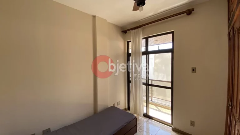 Imagem Apartamento com 3 dormitórios à venda, 128 m², Passagem - Cabo Frio/RJ