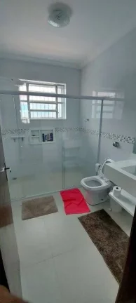 Imagem CASA NO CENTRO, PROXIMO A MATERNIDADE, EXCELENTE PARA CLÍNICA