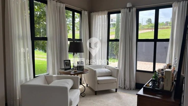 Imagem Casa de Alto Padrão no Residencial 7 Lagos - Estilo Inglês, Sofisticada!