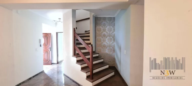 Imagem Casa para locação comercial na Vila Leopoldina São Paulo SP com 5 dormitórios, 4 suítes, 5 vagas de garagem e 293m²