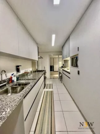 Imagem Apartamento mobiliado para locação na Vila Anastácio São Paulo SP com 3 dormitórios, suítes, 2 vagas de garagem e 157m²