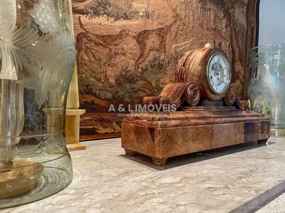 Imagem Cobertura Duplex Alto do Capivari | 315 m² - 3 Suítes e Sauna Privativa