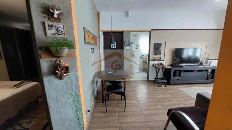 Imagem Casa Térrea, 2 quartos sendo um suíte , condomínio com Clube, 3 vagas