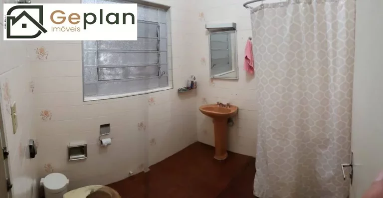 Imagem EXCELENTE CASA COMERCIAL COM MORADIA!!! ÓTIMO PARA INVESTIDOR!!!