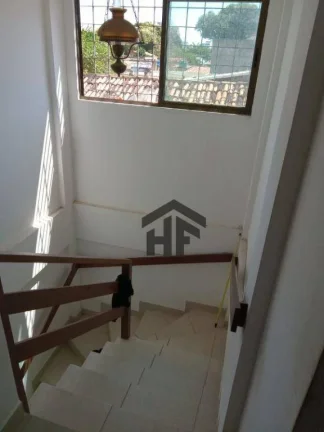 Imagem Casa duplex de 175m² á venda, com 4 quartos, localizado na encruzilhada, Recife - Pernambuco.