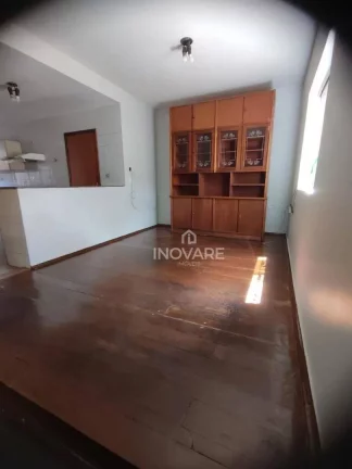 Imagem Casa com 3 dormitórios para alugar por R$ 3.900,00/mês - Setor Central - Itumbiara/GO