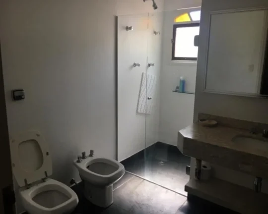 Imagem DELICIOSA CASA FRENTE PRAÇA ACAPULCO, TOTAL PRIVACIDADE