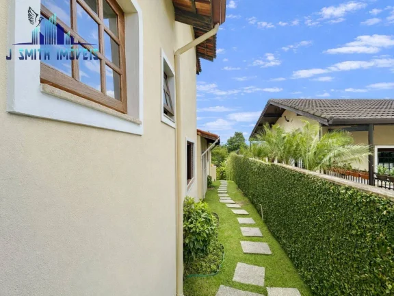 Imagem A Casa Perfeita na Granja. 4 dorms / 2 suítes, 90% TÉRREA, salão festas