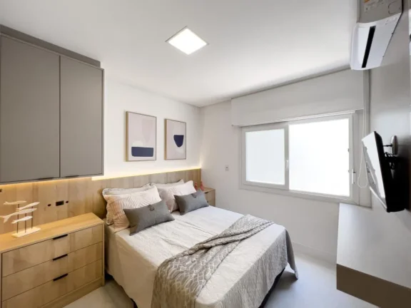 Imagem Casa em Condominio 4 Dormitórios - Bairro Centro