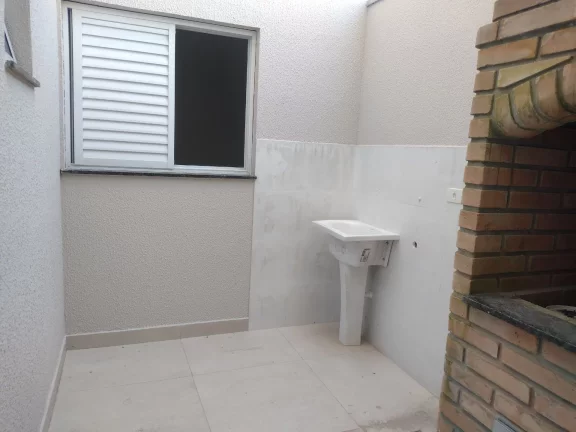 Imagem APARTAMENTO COBERTURA C/ SUITE FUNDO A VENDA PROXIMO AO CORREDOR DE TROLIBUS